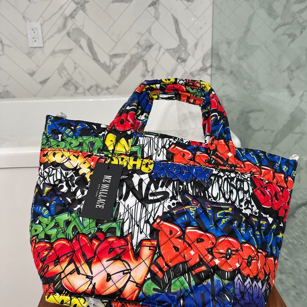Multi Graffiti Medium Metro Tote